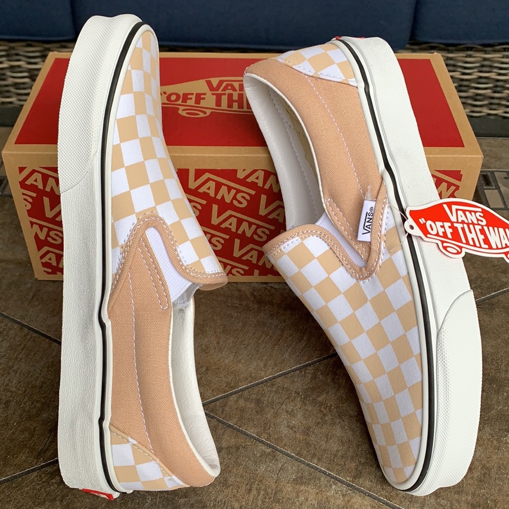 Vans Men’s Classic Slip-On (Checkerboard) Frappe/True Whit
VN0A38F7QC0
sneakers - Picture 10 of 16